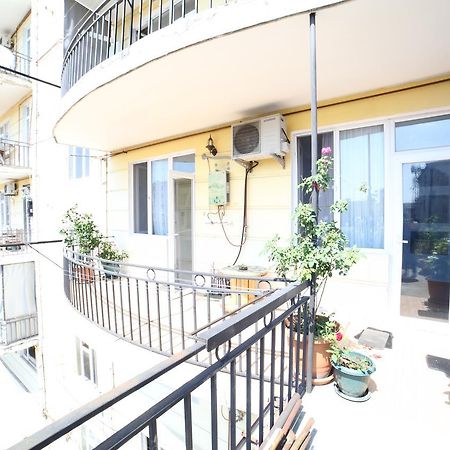 Apartment On Lermontova 바투미 외부 사진