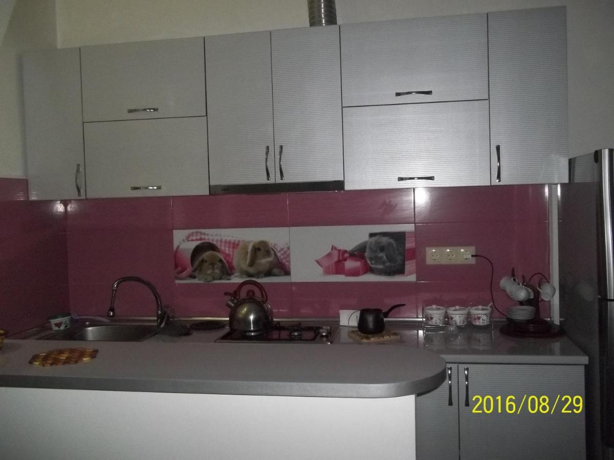 Apartment On Lermontova 바투미 외부 사진